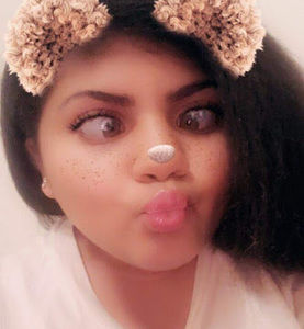 Meet your Posher, Tenaia